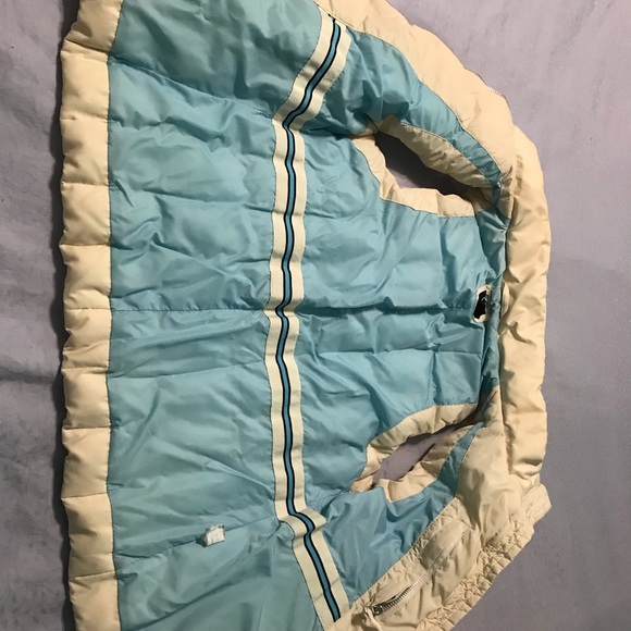 Gap down vest - Picture 2 of 8